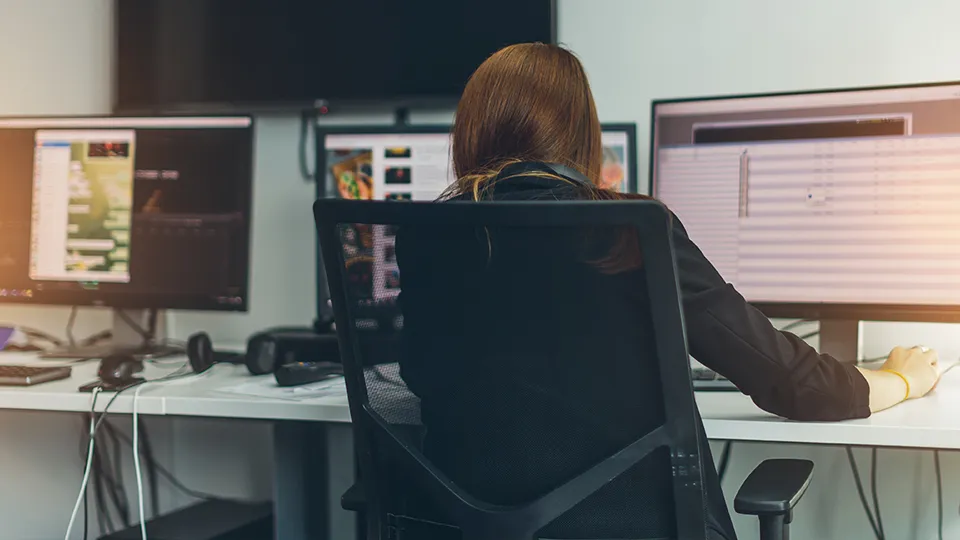Gender equity in the newsroom, with Luba Kassova