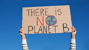 The high psychological cost women pay for engaging in news about climate change
